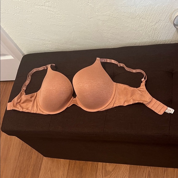Victoria's Secret Other - #1276=Victoria's Secret Light Brown Bra